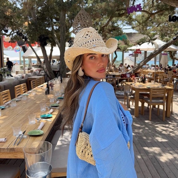 Rare H&M Braided Paper Straw Tubular Shoulder Bag - Picture 3 of 3